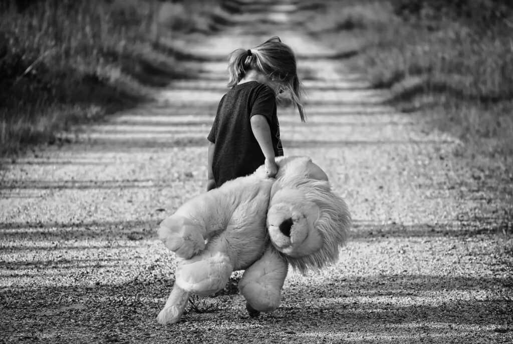 Top 10 des choses que devraient connaître les parents de filles sur le spectre autistique