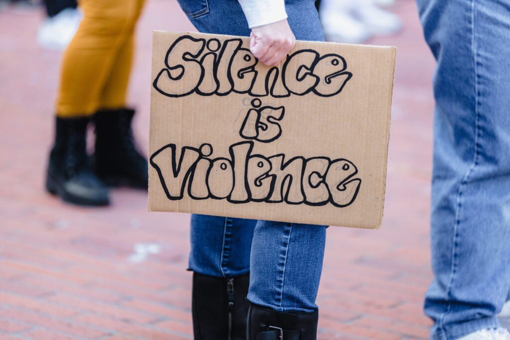 9 femmes autistes sur 10 victimes de violences sexuelles : et tout le monde s’en fout ?